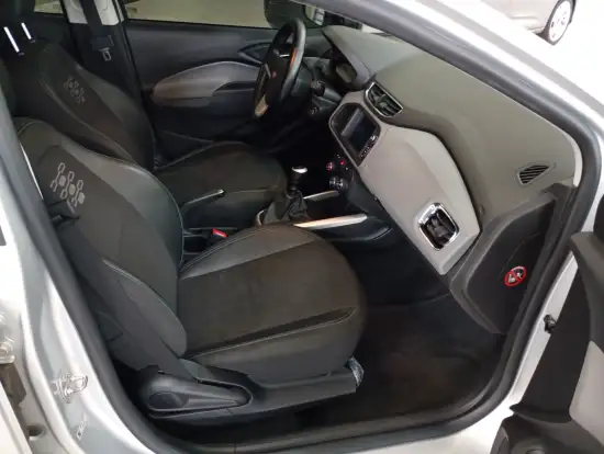 CHEVROLET-ONIX-1.4 MPFI LT 8V FLEX 4P MANUAL CHEVROLET-ONIX-2019