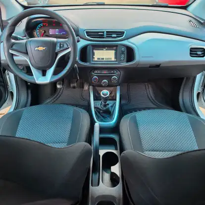 CHEVROLET-ONIX-2017