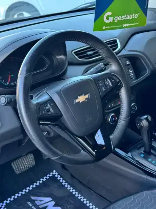 CHEVROLET-ONIX-2018