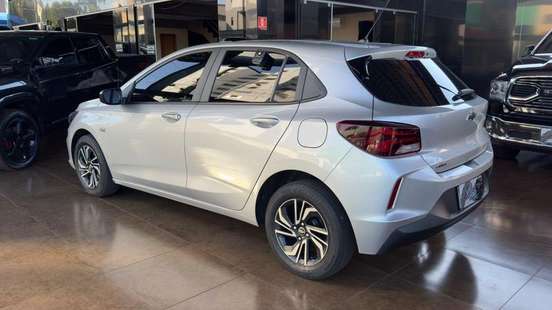 CHEVROLET-ONIX-2021