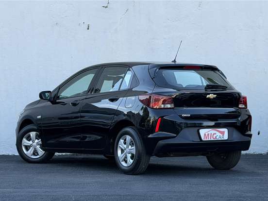 CHEVROLET-ONIX-2022