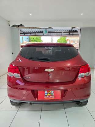 CHEVROLET-ONIX-2018