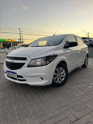 CHEVROLET-ONIX-2019
