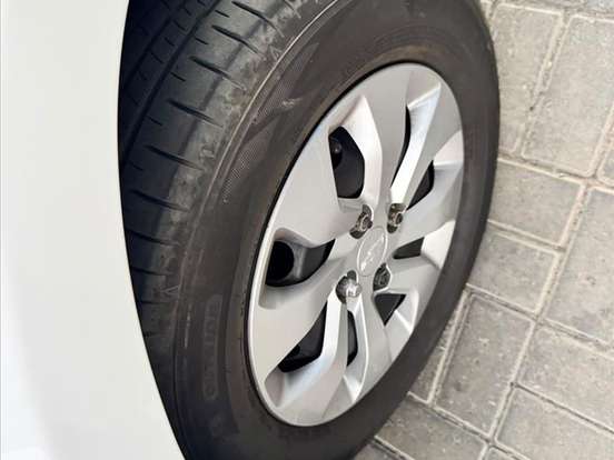 CHEVROLET-ONIX-1.0 MPFI JOY 8V FLEX 4P MANUAL CHEVROLET-ONIX-2019