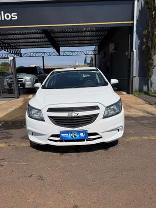 CHEVROLET-ONIX-2018