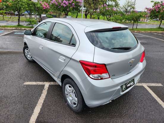 CHEVROLET-ONIX-1.0 MPFI LS 8V FLEX 4P MANUAL CHEVROLET-ONIX-2015