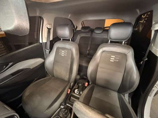 CHEVROLET-ONIX-1.0 MPFI LT 8V FLEX 4P MANUAL CHEVROLET-ONIX-2018