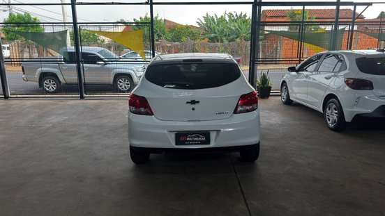 CHEVROLET-ONIX-2012