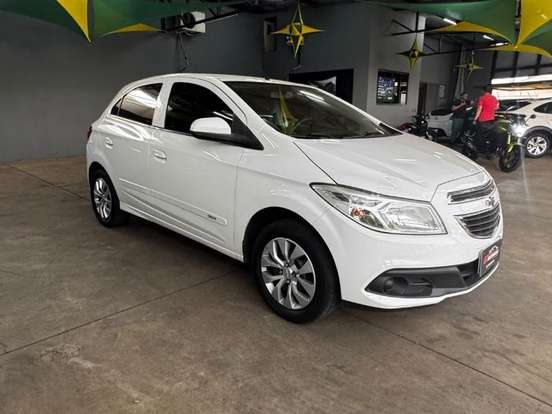 CHEVROLET-ONIX-1.0 MPFI LT 8V FLEX 4P MANUAL CHEVROLET-ONIX-2012