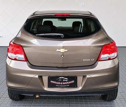 CHEVROLET-ONIX-2014