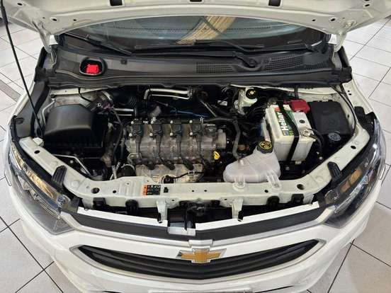 CHEVROLET-ONIX-2018