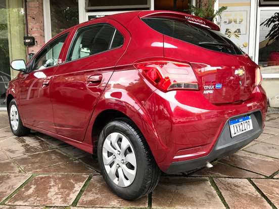 CHEVROLET-ONIX-1.0 MPFI LT 8V FLEX 4P MANUAL CHEVROLET-ONIX-2018