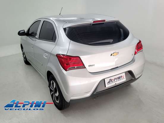 CHEVROLET-ONIX-1.0 MPFI LT 8V FLEX 4P MANUAL CHEVROLET-ONIX-2018