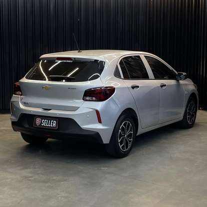 CHEVROLET-ONIX-2019