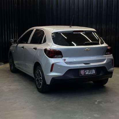 CHEVROLET-ONIX-2019