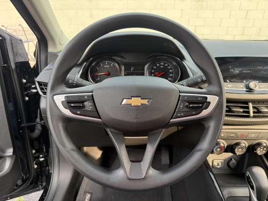 CHEVROLET-ONIX-2024