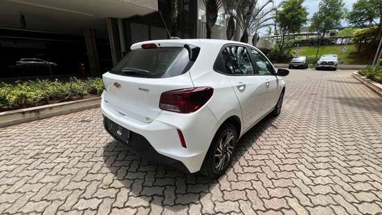CHEVROLET-ONIX-2024