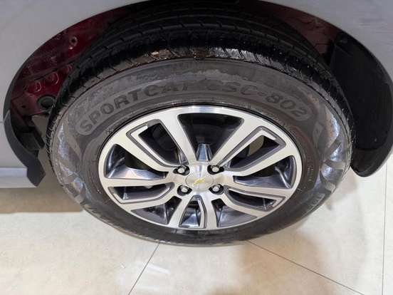 CHEVROLET-ONIX-1.4 MPFI ACTIV 8V FLEX 4P AUTOMÁTICO CHEVROLET-ONIX-2017