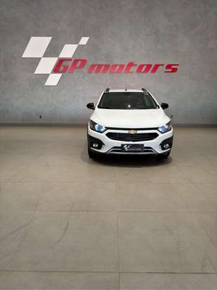 CHEVROLET-ONIX-2019