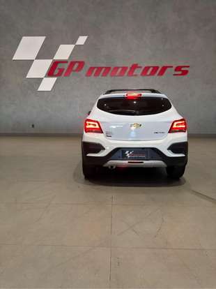 CHEVROLET-ONIX-2019