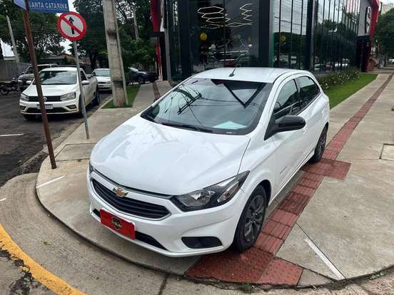 CHEVROLET-ONIX-2018