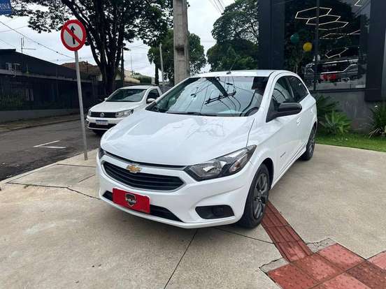 CHEVROLET-ONIX-2018