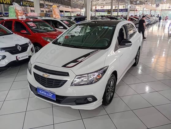 CHEVROLET ONIX 1.4 MPFI EFFECT 8V FLEX 4P MANUAL