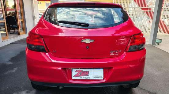 CHEVROLET-ONIX-1.4 MPFI LT 8V FLEX 4P MANUAL CHEVROLET-ONIX-2014