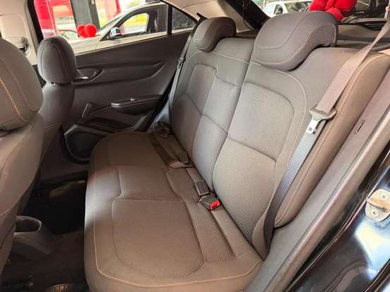 CHEVROLET-ONIX-1.4 MPFI LT 8V FLEX 4P MANUAL CHEVROLET-ONIX-2012