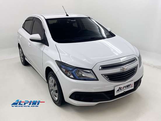 CHEVROLET-ONIX-1.4 MPFI LT 8V FLEX 4P MANUAL CHEVROLET-ONIX-2016