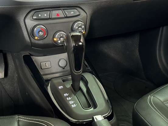 CHEVROLET-ONIX-2019