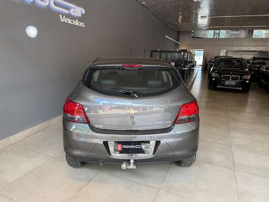 CHEVROLET-ONIX-1.4 MPFI LTZ 8V FLEX 4P AUTOMÁTICO CHEVROLET-ONIX-2014