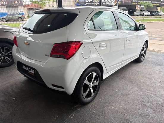CHEVROLET-ONIX-1.4 MPFI LTZ 8V FLEX 4P AUTOMÁTICO CHEVROLET-ONIX-2018