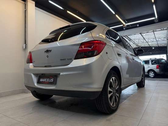 CHEVROLET-ONIX-1.4 MPFI LTZ 8V FLEX 4P AUTOMÁTICO CHEVROLET-ONIX-2015
