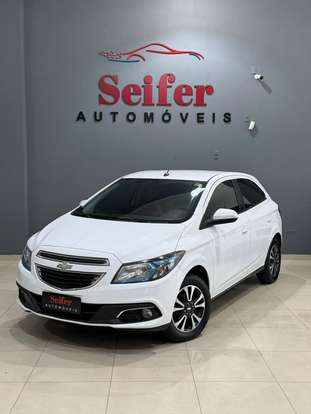 CHEVROLET-ONIX-2014