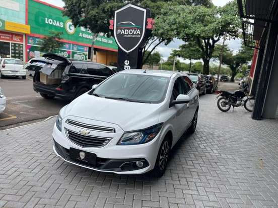 CHEVROLET-ONIX-2015