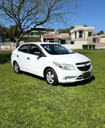CHEVROLET-PRISMA-2017