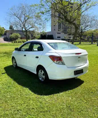 CHEVROLET-PRISMA-2017