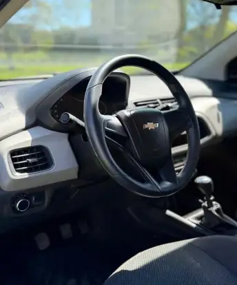 CHEVROLET-PRISMA-2017