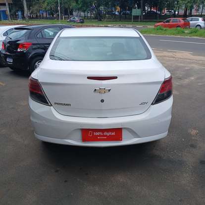 CHEVROLET-PRISMA-2019
