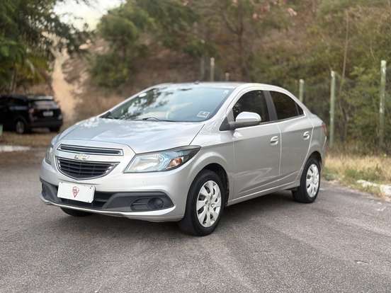 CHEVROLET-PRISMA-2015