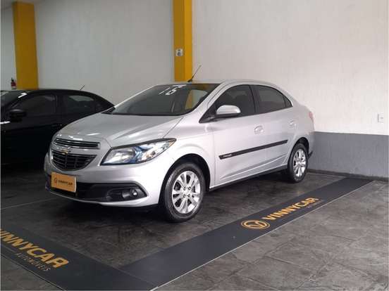 CHEVROLET-PRISMA-2015