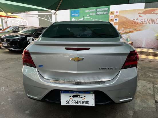 CHEVROLET-PRISMA-2017