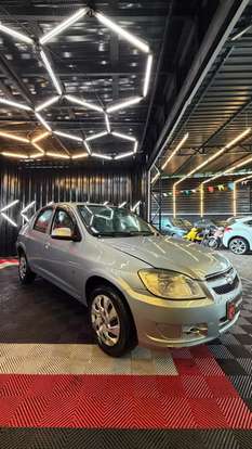 CHEVROLET-PRISMA-2011