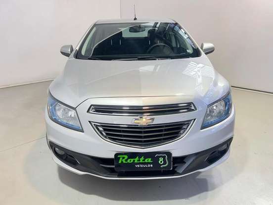 CHEVROLET-PRISMA-2016