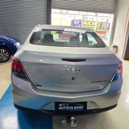 CHEVROLET-PRISMA-2015