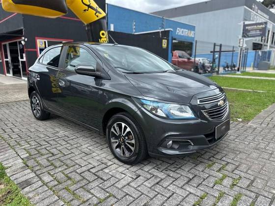 CHEVROLET PRISMA 1.4 MPFI LTZ 8V FLEX 4P AUTOMÁTICO