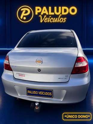 CHEVROLET-PRISMA-2010