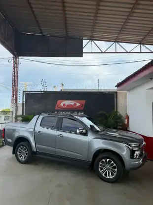 CHEVROLET-S10-2.8 16V TURBO DIESEL HIGH COUNTRY CD 4X4 AUTOMÁTICO CHEVROLET-S10-2025