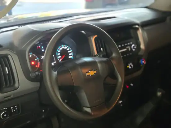 CHEVROLET-S10-2.8 16V TURBO DIESEL LS CD 4X4 MANUAL CHEVROLET-S10-2023